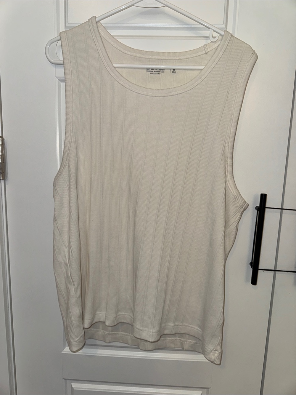 Men’s Abercrombie Premium Ribbed Tank - Medium